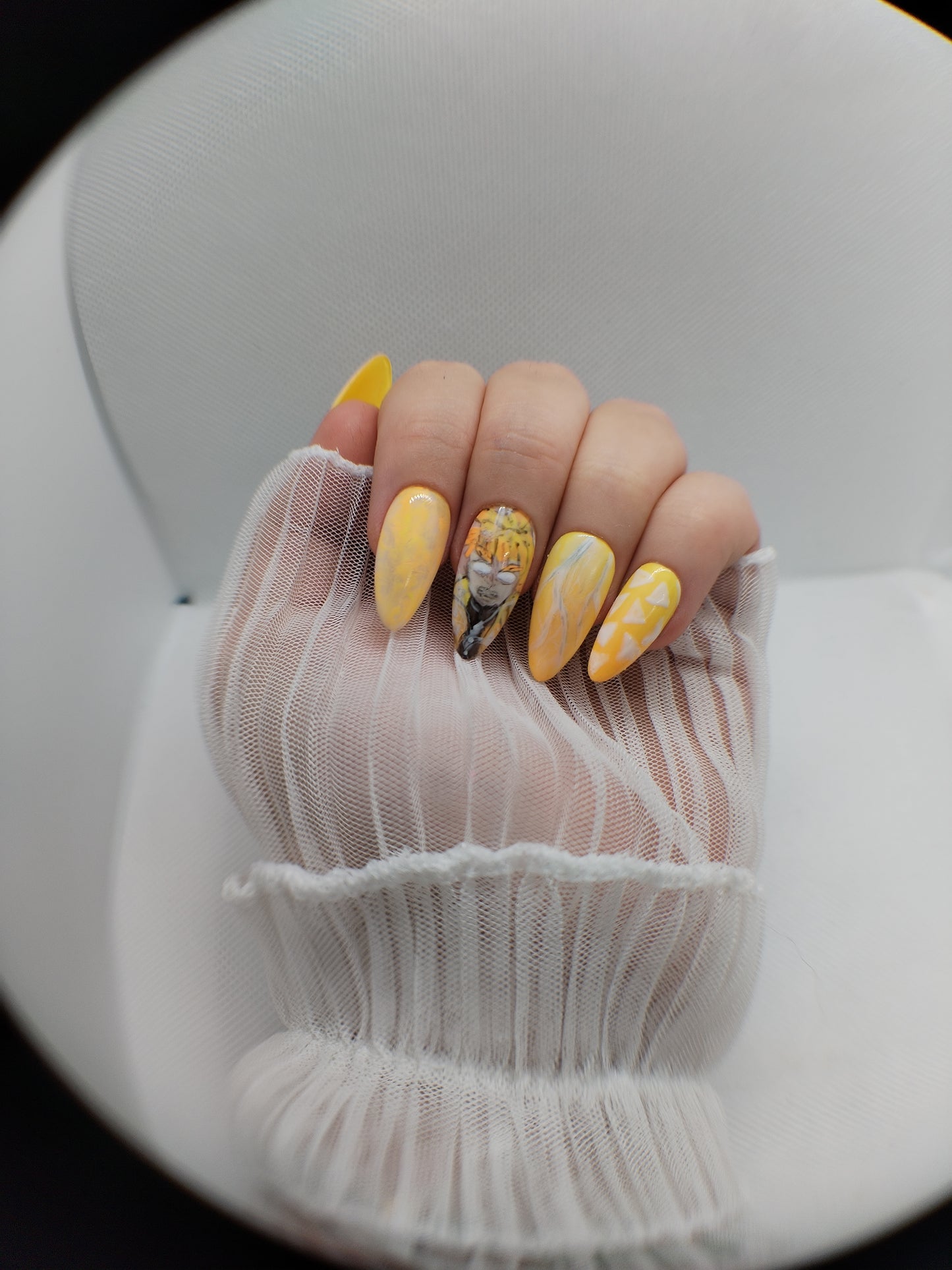 Press on Nails Zenitsu